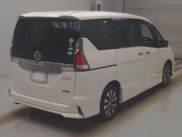 NISSAN SERENA 2017