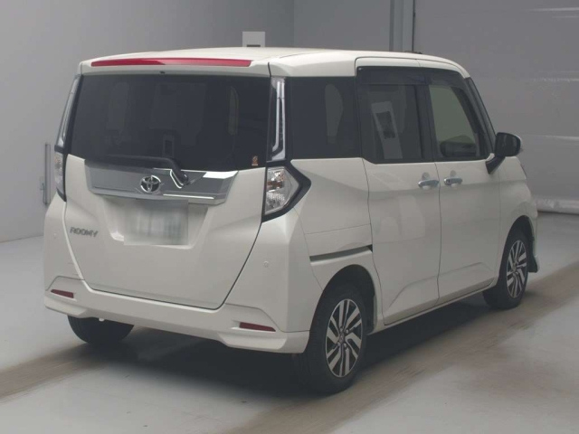 TOYOTA ROOMY 2021