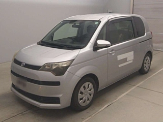TOYOTA SPADE 2013