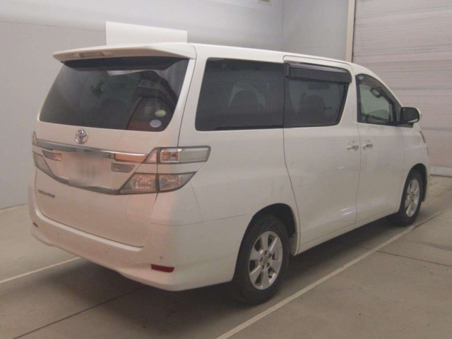 TOYOTA VELLFIRE 2015