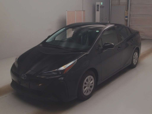 TOYOTA PRIUS 2021
