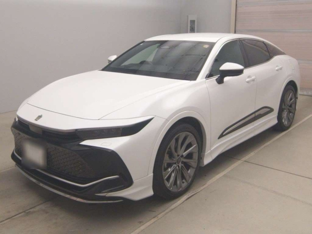 TOYOTA CROWN CROSSOVER 2023