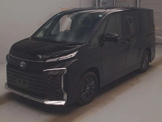 TOYOTA VOXY 2024