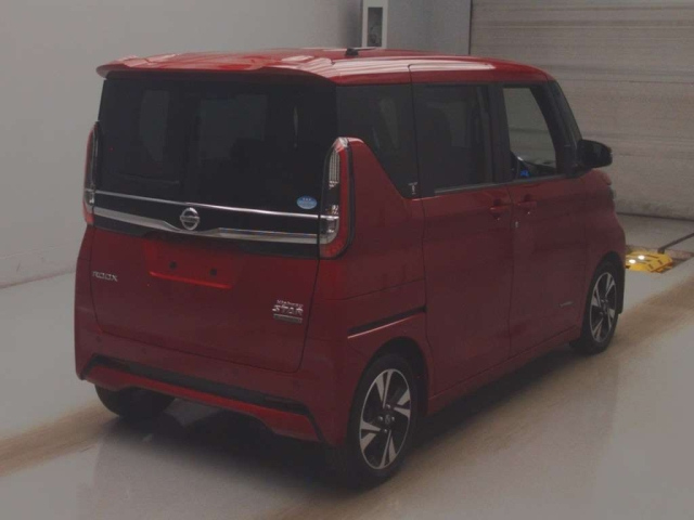 NISSAN ROOX 2020