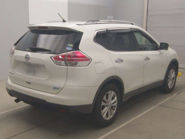 NISSAN X-TRAIL 2013