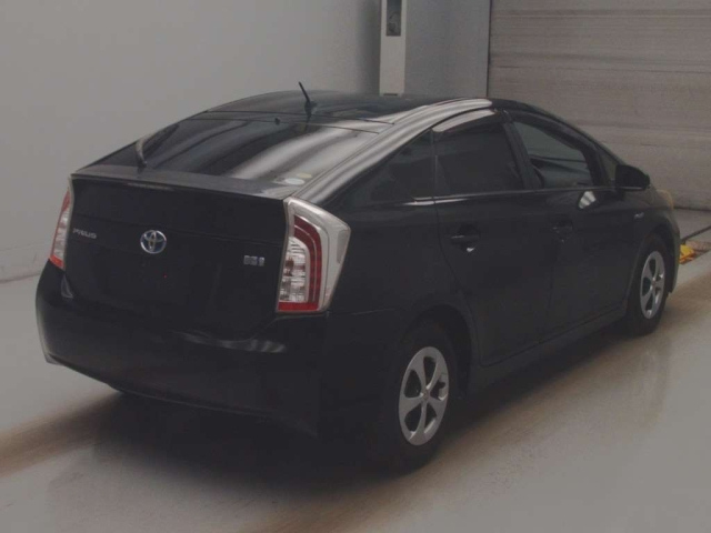 TOYOTA PRIUS 2013