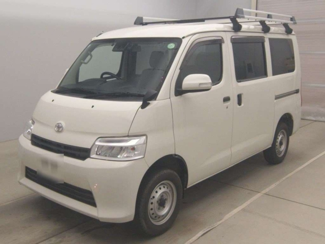TOYOTA TOWN ACE VAN 2020