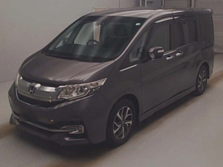 HONDA STEP WAGON 2015
