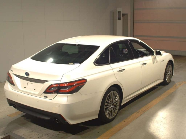 TOYOTA CROWN 2019