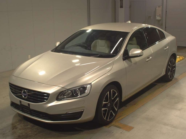 VOLVO S60 2017