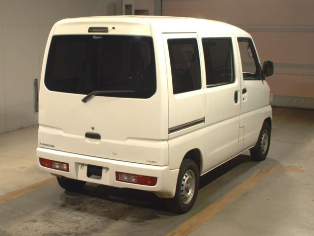 MITSUBISHI MINICAB VAN 2012