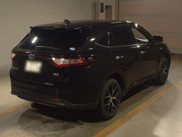 TOYOTA HARRIER 2019