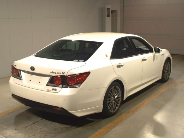 TOYOTA CROWN 2016