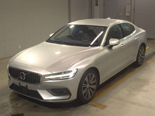 VOLVO S60 2021