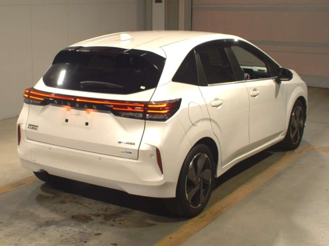 NISSAN AURA 2023