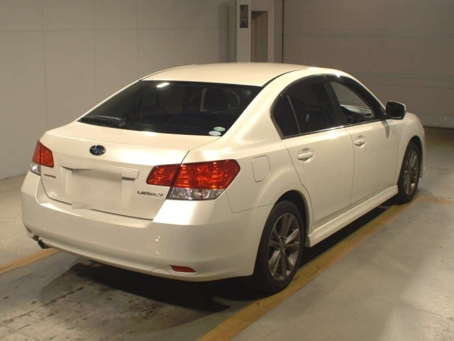 SUBARU LEGACY B4 2014
