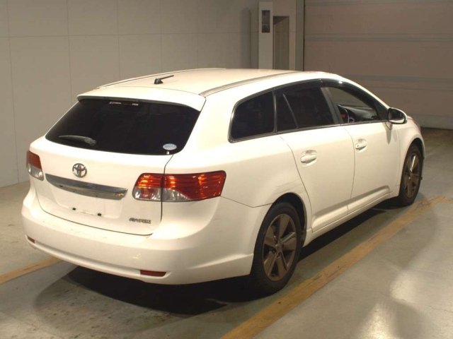TOYOTA AVENSIS WAGON 2014