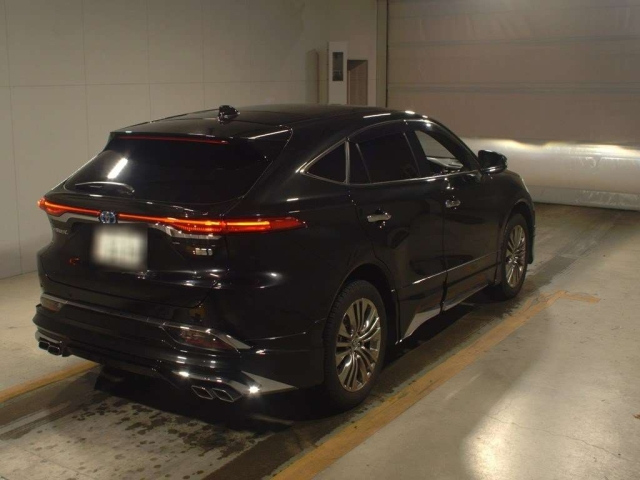 TOYOTA HARRIER 2021