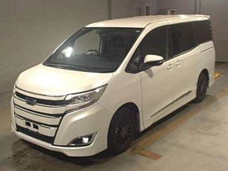 TOYOTA NOAH 2020