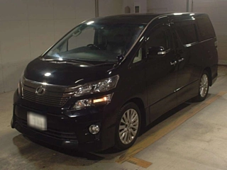 TOYOTA VELLFIRE 2013