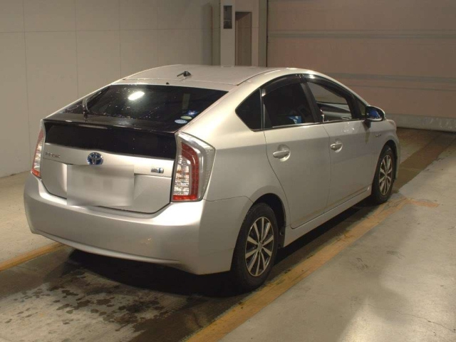 TOYOTA PRIUS 2012