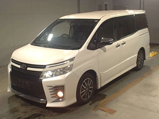 TOYOTA VOXY 2016