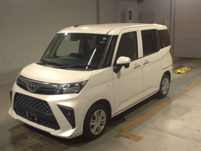 TOYOTA ROOMY 2021