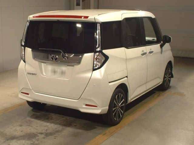 TOYOTA ROOMY 2025