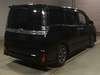 TOYOTA VOXY 2020