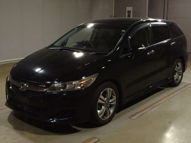 HONDA STREAM 2013