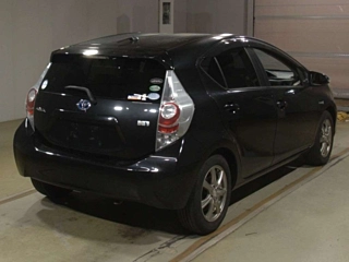 TOYOTA AQUA 2014