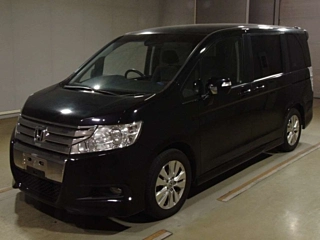 HONDA STEP WAGON 2011