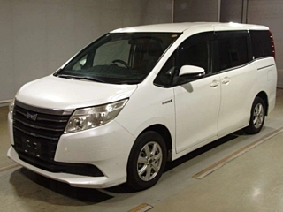 TOYOTA NOAH 2014