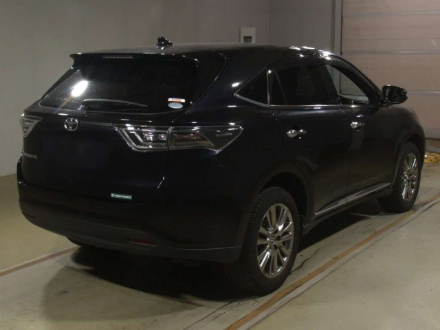 TOYOTA HARRIER 2014