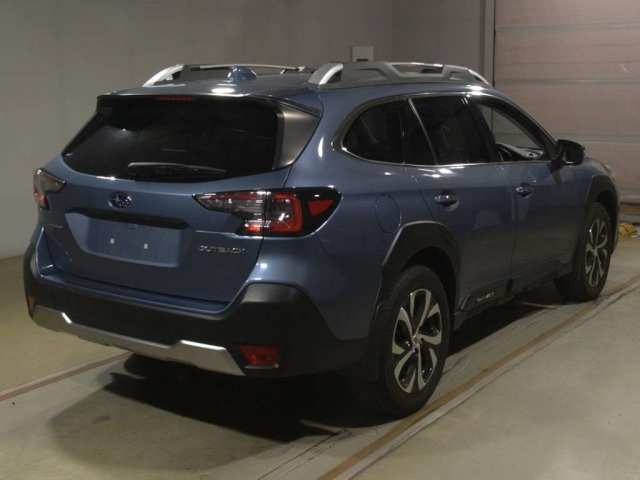 SUBARU LEGACY OUTBACK 2022