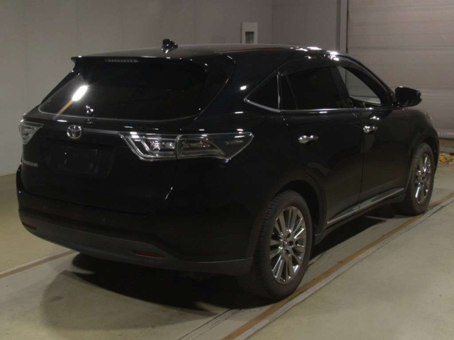 TOYOTA HARRIER 2015