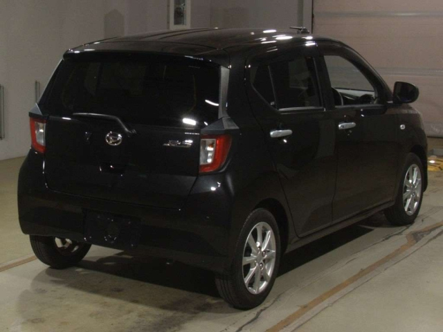 DAIHATSU MIRA E S 2024