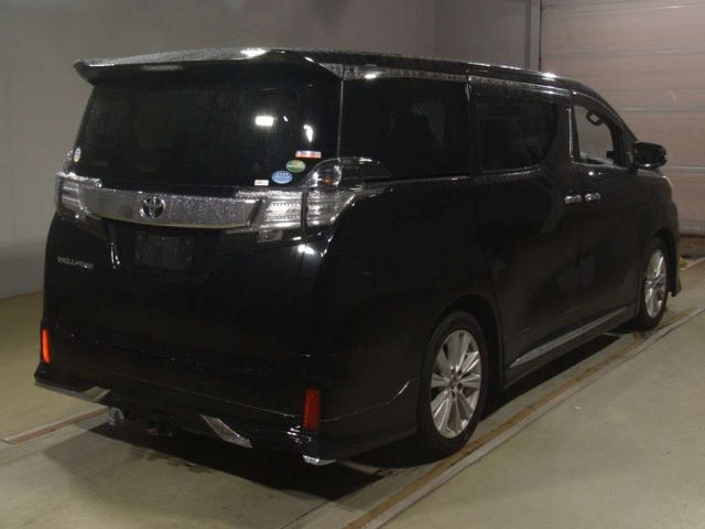 TOYOTA VELLFIRE 2015