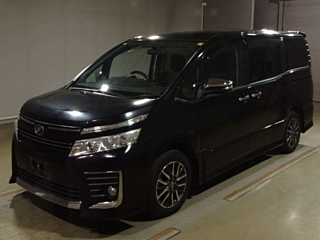 TOYOTA VOXY 2015