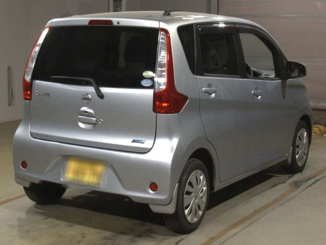 NISSAN DAYZ 2015