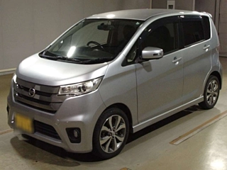 NISSAN DAYZ 2013