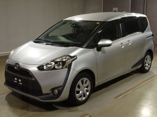 TOYOTA SIENTA 2018