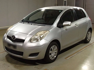 TOYOTA VITZ 2009
