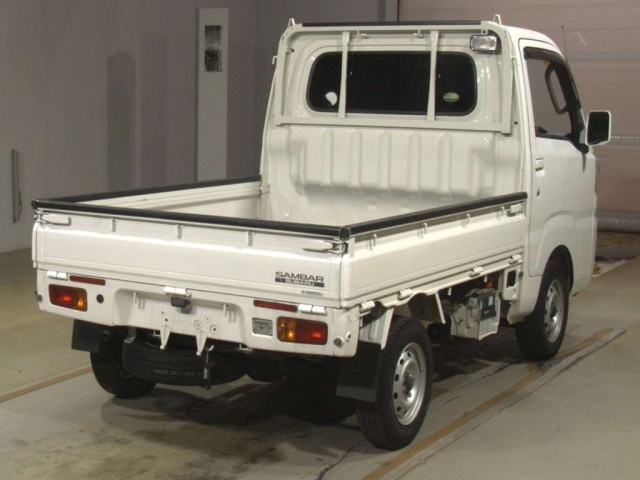SUBARU SAMBAR 2015