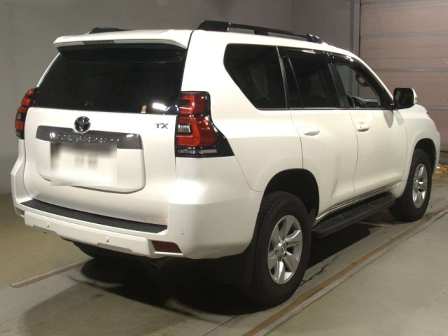 TOYOTA LAND CRUISER PRADO 2022