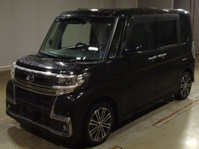 DAIHATSU TANTO 2018