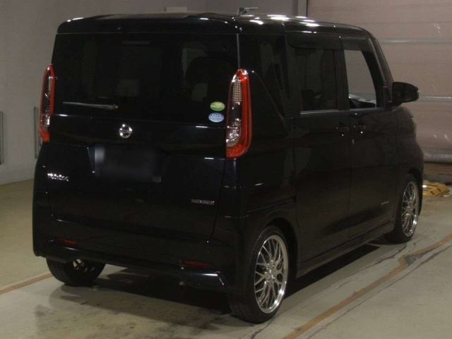 NISSAN ROOX 2020