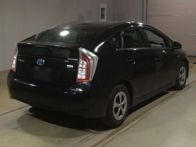 TOYOTA PRIUS 2014