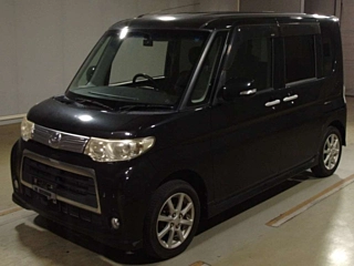 DAIHATSU TANTO 2011
