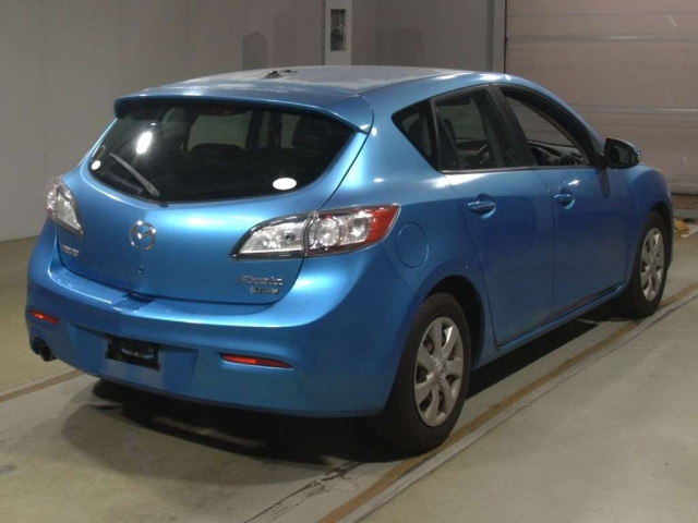 MAZDA AXELA 2009
